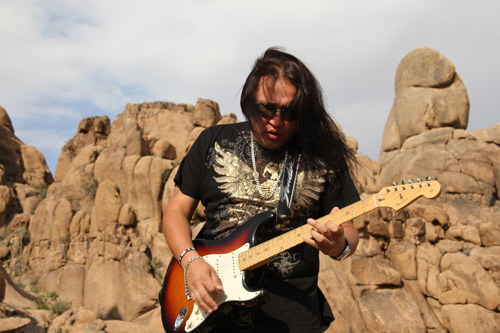 Д.Отгонбаярын тоглолтын тасалбар гарлаа